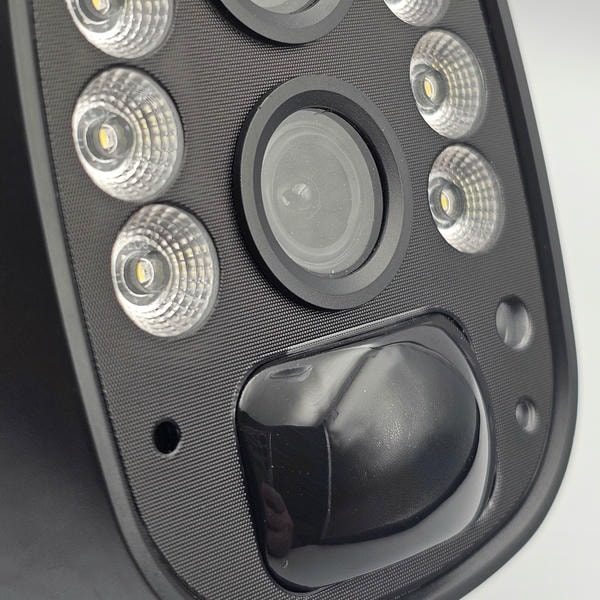 Telecamera Solare WiFi GSS Ultra: Doppio Sensore 8MP, PTZ motorizzata e Zoom 10X